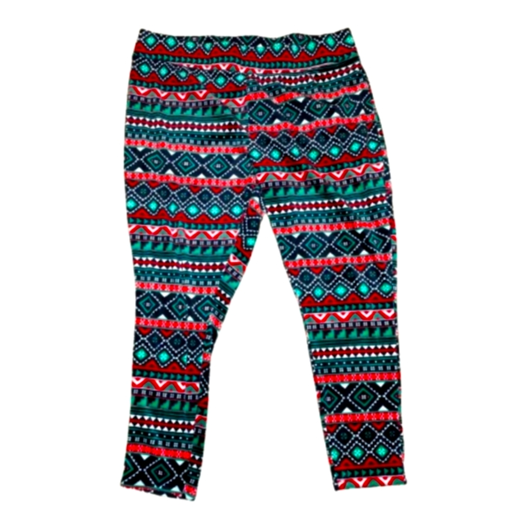 M6) Buttsoft Christmas Leggings 2X/3X – Red Green Black Aztec Print Plus Size Co